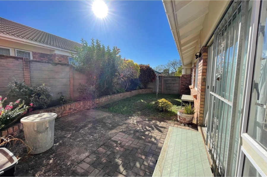 2 Bedroom Property for Sale in Chiselhurst Eastern Cape